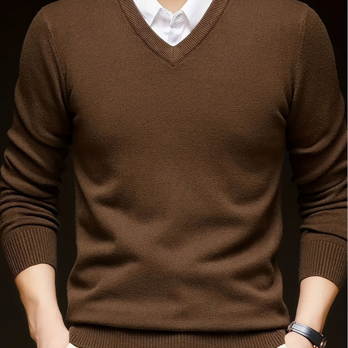 Maglione Uomo Scollo a V in Maglia Liscia Marrone
