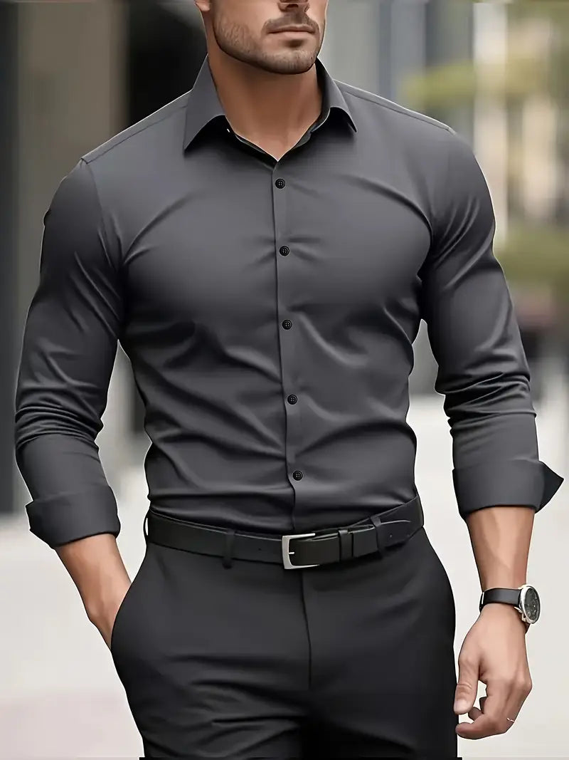 Camicia uomo, vista laterale