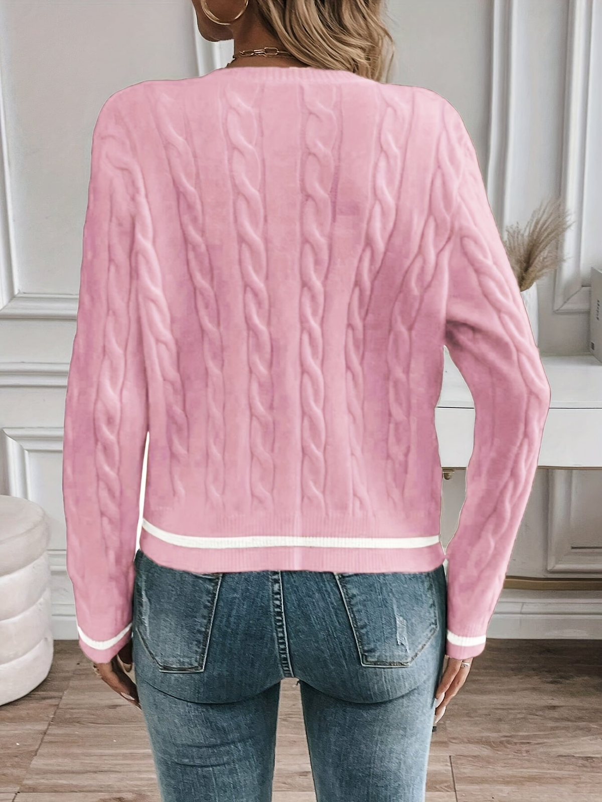 Cardigan Corto Donna a Trecce con Bottoni Dorati – Rosa