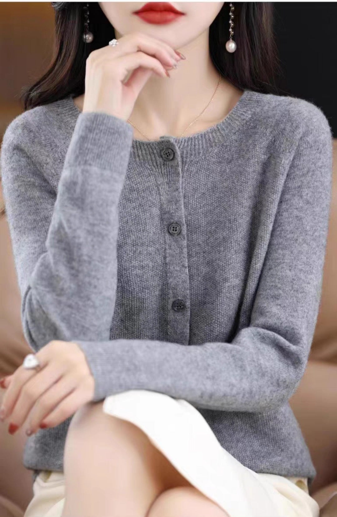 Wool knit cardigan in grey