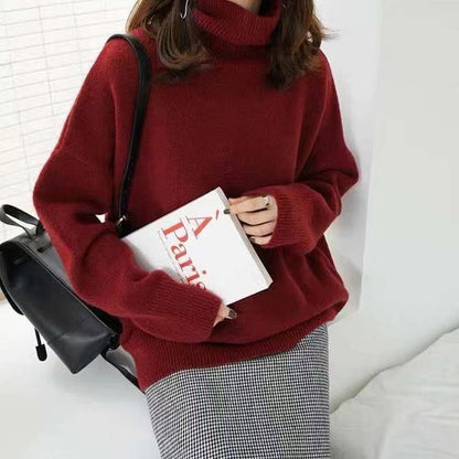 Turtleneck pullover sweater in red