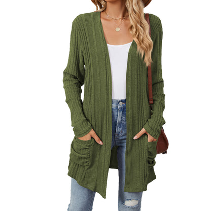 Ribbed pocket cardigan in army green