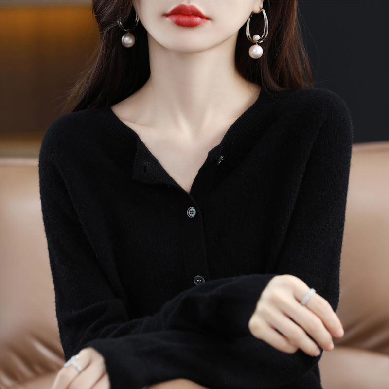 Wool knit cardigan in black