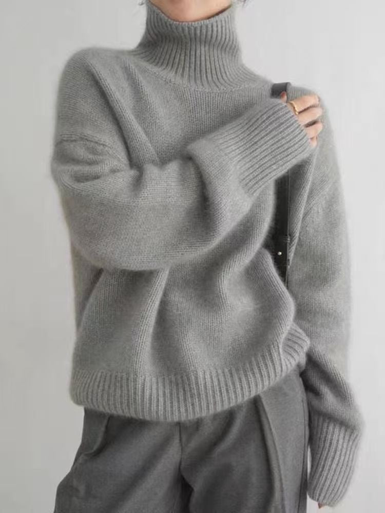Turtleneck pullover sweater in light grey