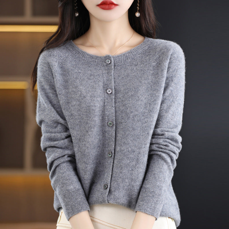 Wool knit cardigan in grey