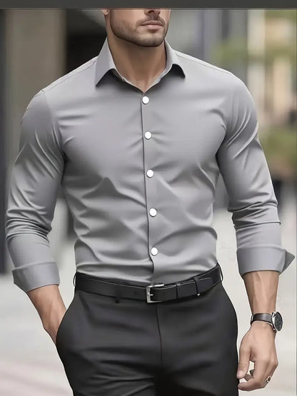 Camicia uomo indossata