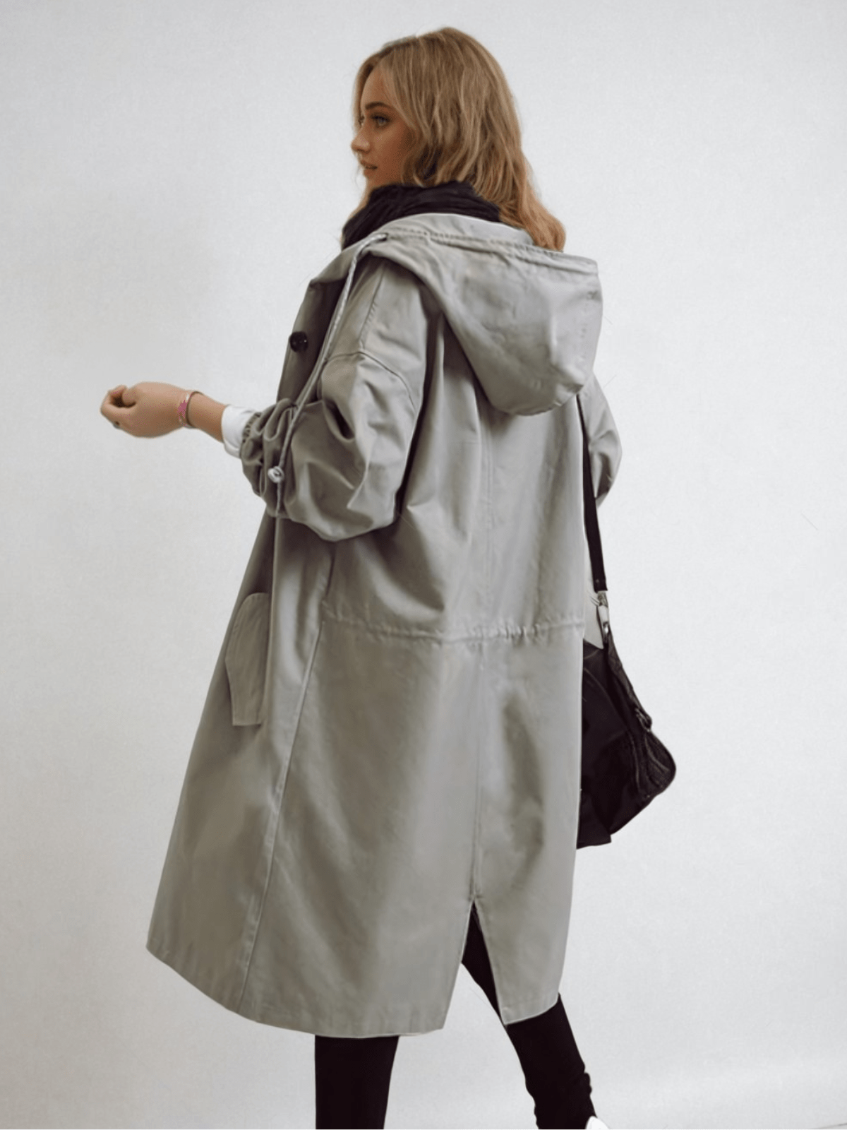Hooded long trench coat – detail