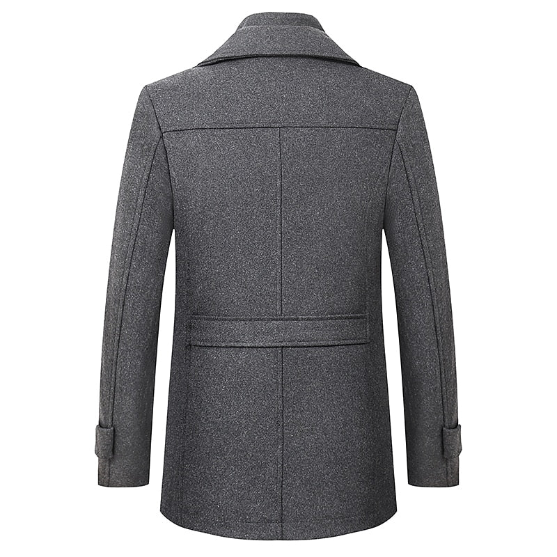 Cappotto corto uomo vista posteriore